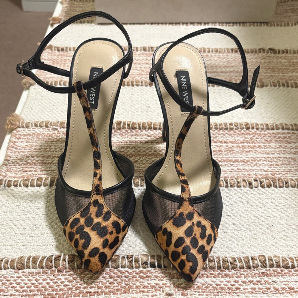 Nine West Terran Black and Leopard Print Heels size US 6.